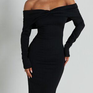 Off the shoulder black dress | Thats So Fetch